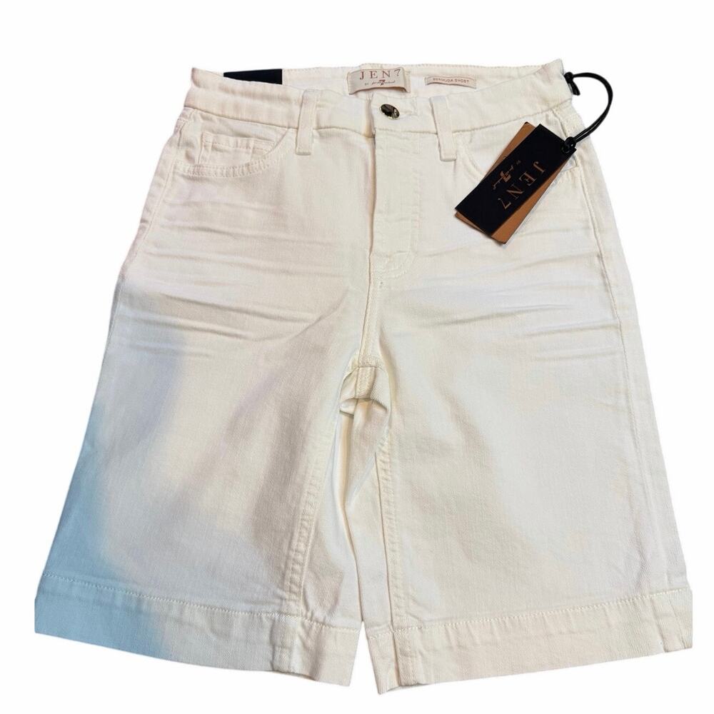 JEN7 by 7 For All Mankind White High Rise Bermuda Shorts
Women's Size 0 MSRP $69